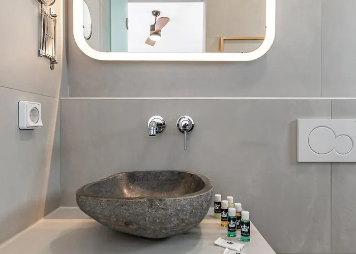 Szálloda By The Sea Agia Anna Ajía Ána