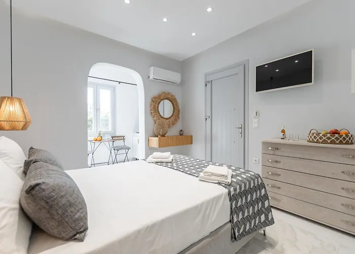 Szálloda By The Sea Agia Anna Ajía Ána