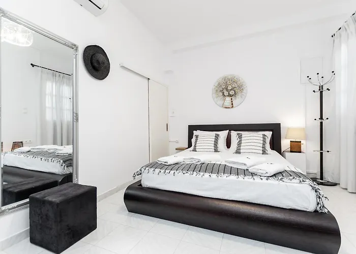 Szálloda By The Sea Agia Anna