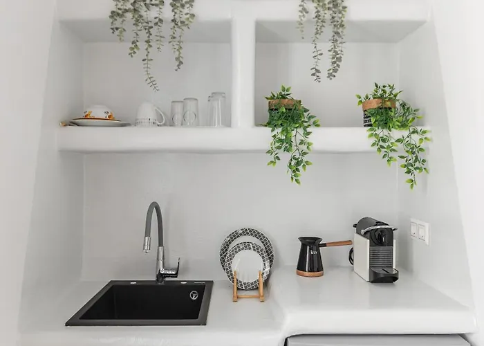 Szálloda By The Sea Agia Anna Ajía Ána